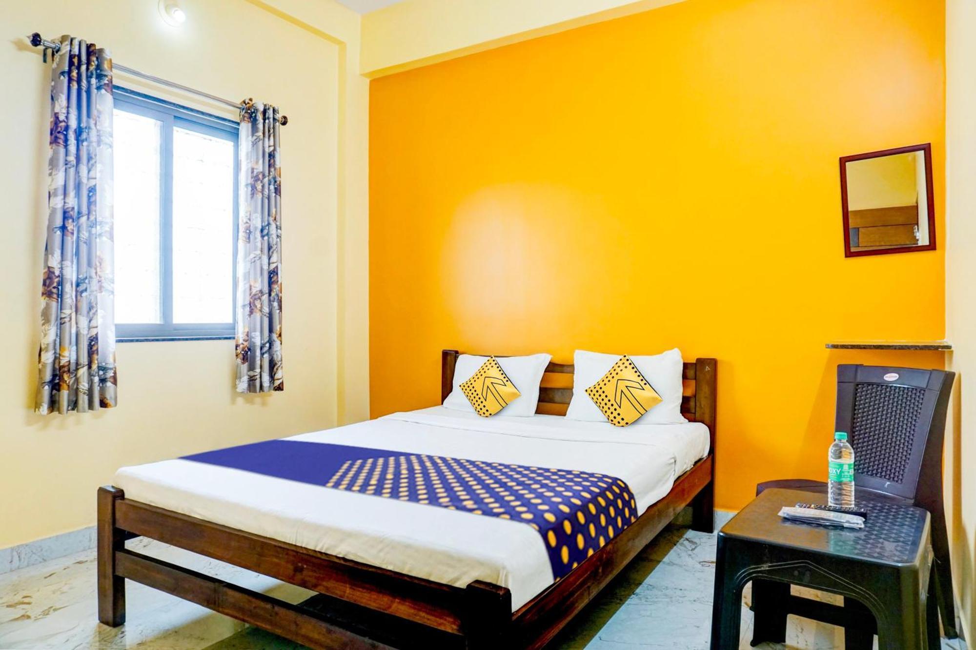 Spot On Hotel Shree Samarth Lodging 戈尔哈布尔 外观 照片