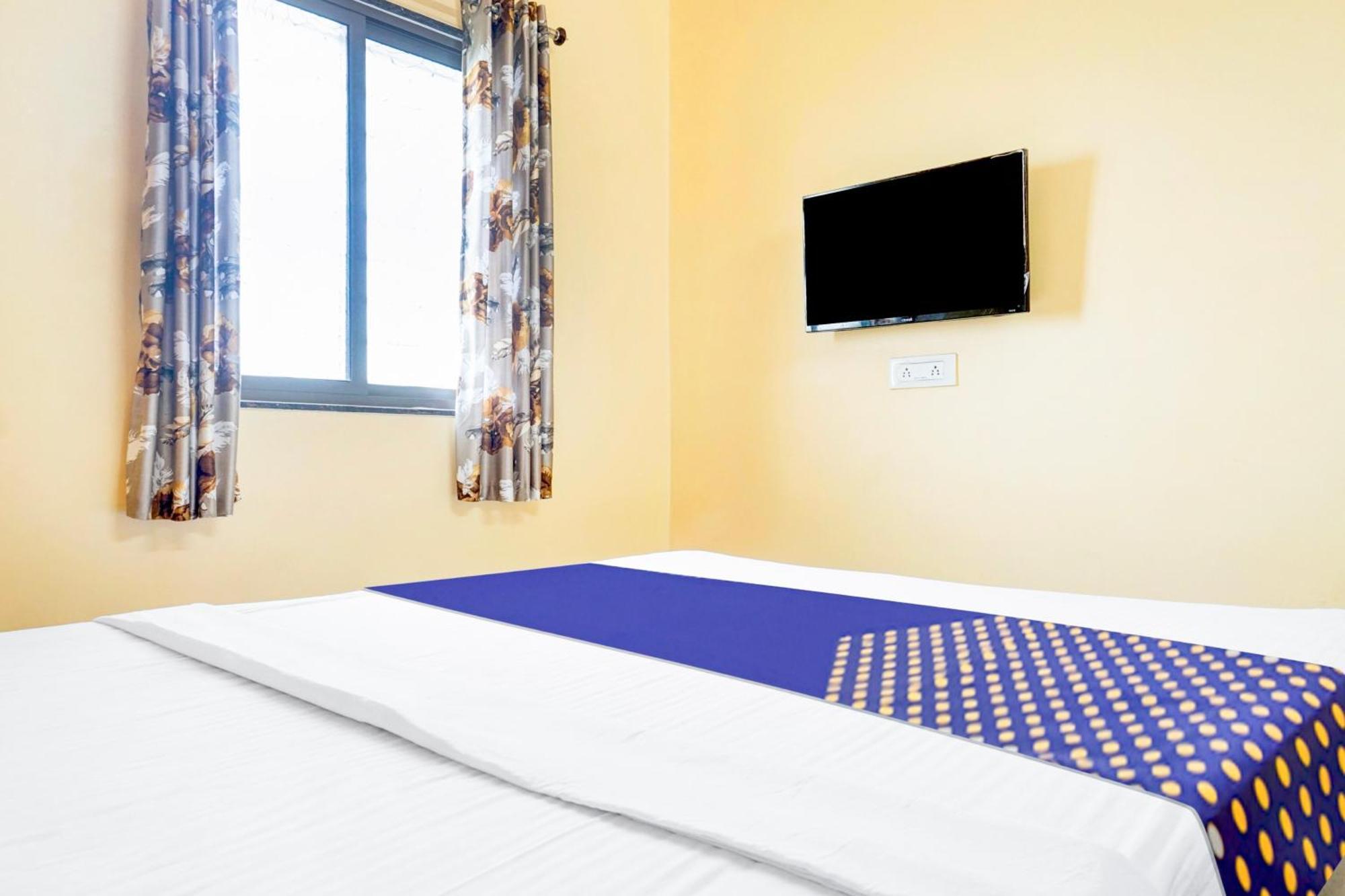 Spot On Hotel Shree Samarth Lodging 戈尔哈布尔 外观 照片